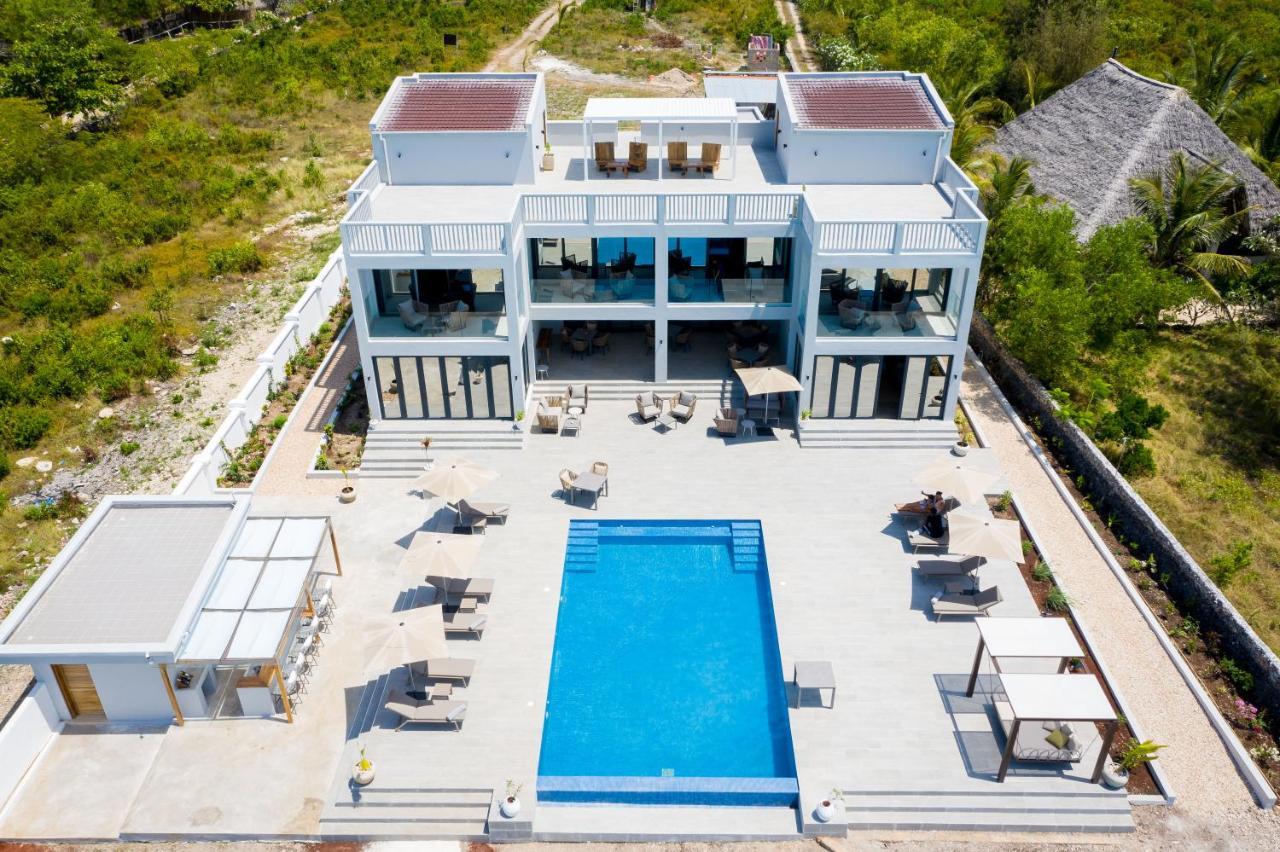 Villa Bluu Джамбиани Экстерьер фото