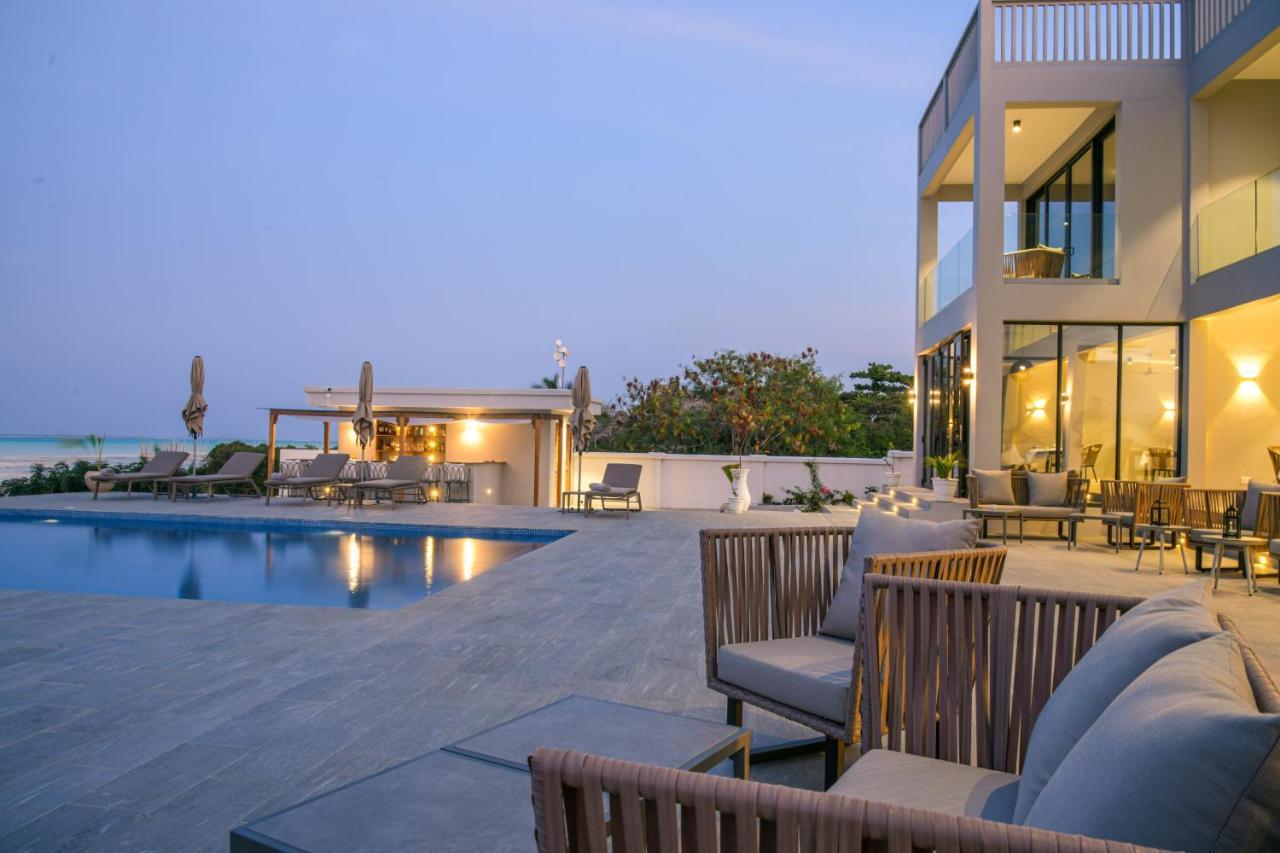 Villa Bluu Джамбиани Экстерьер фото